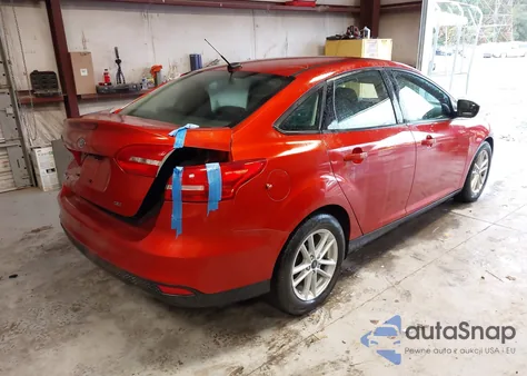 2018 Ford Focus Se z USA, uszkodzony, nr VIN 1FADP3F25JL275876